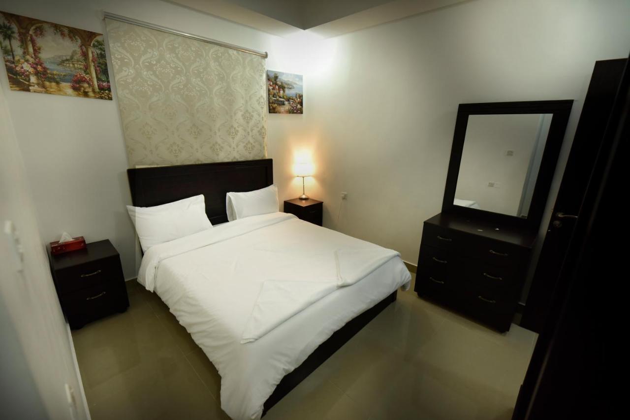 Heidelberg Apartment Kuwait City Exterior foto